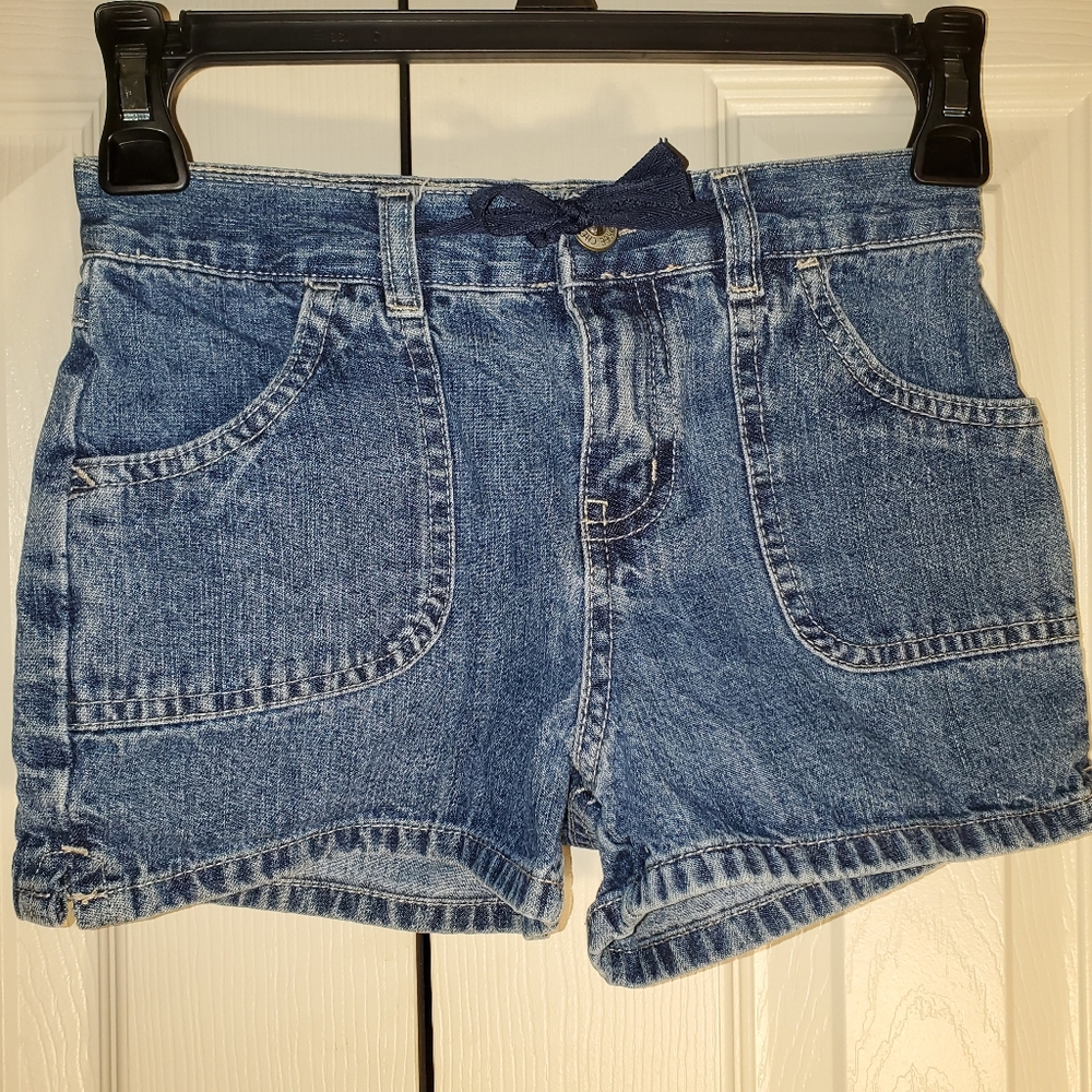 Vintage denim cargo shorts, sz M (7/8)